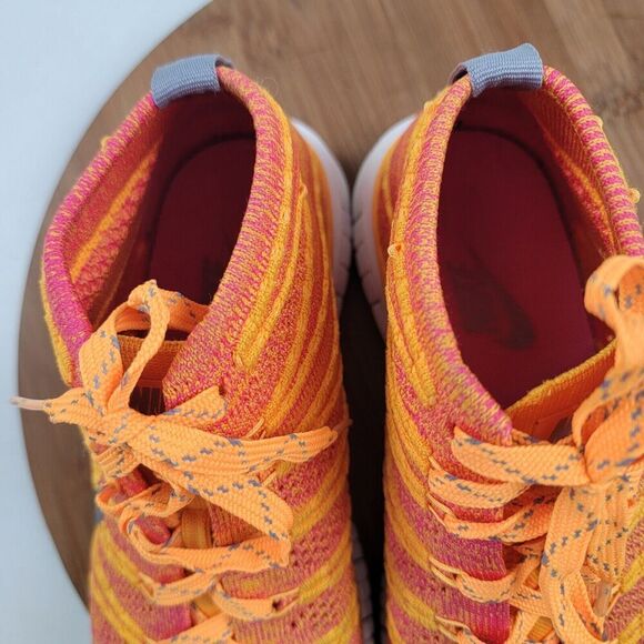Nike Flyknit Chukka Womens Size 6 Mid Running Shoes Orange 639699-800 Lace‎ Up - Picture 13 of 15